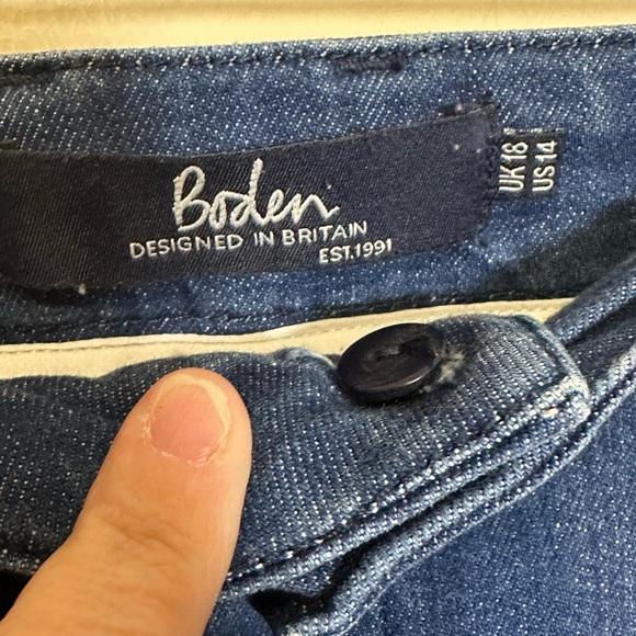 Boden Denim The Wellington Straight Leg Jeans Blue Size 14 Dark Wash - Picture 2 of 5